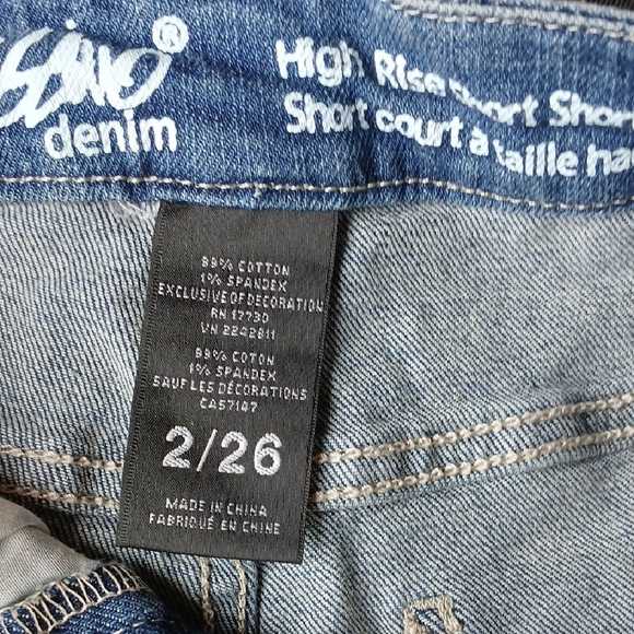 🧡Mossimo Jean Women's Blue Denim Shorts - Picture 2 of 4